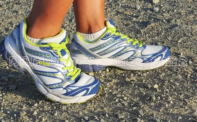 阿玛尼运动鞋2025：潮流与革新的融合